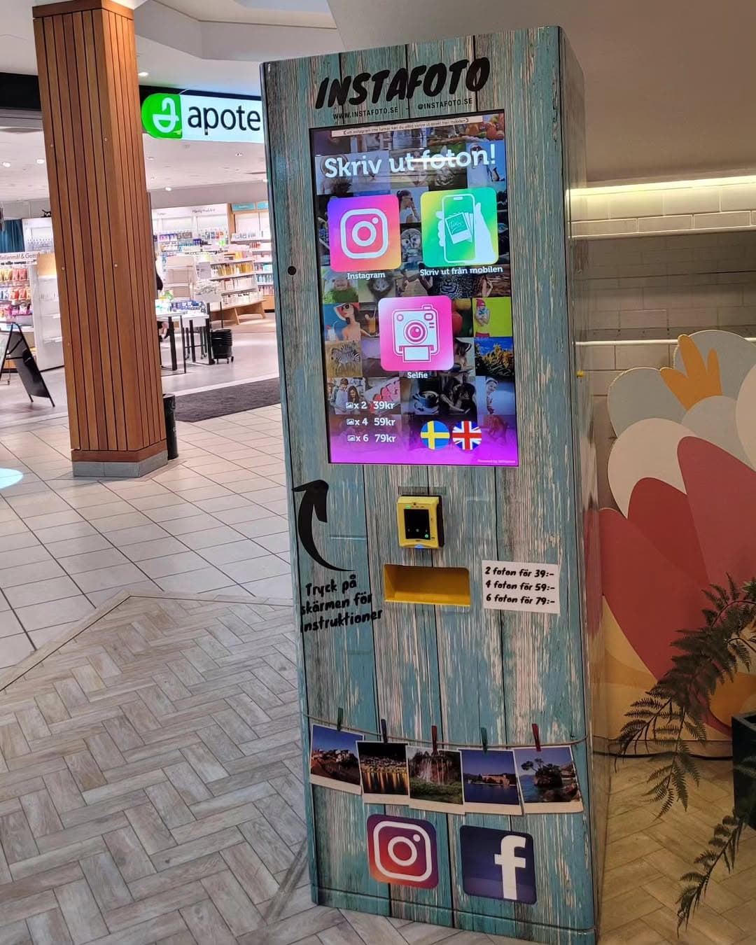 Instafoto fotomaskin i Duvan Köpcenter, Karlstad